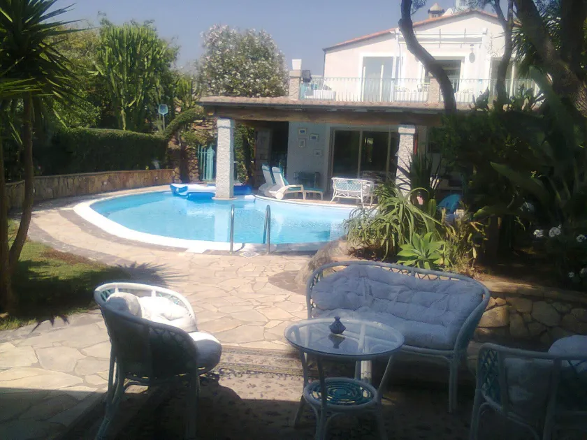 Agréable villa conviviale et familiale avec jacuzzi, barbecue et terrasse | Vue mer | À côté de la plage - Image 1