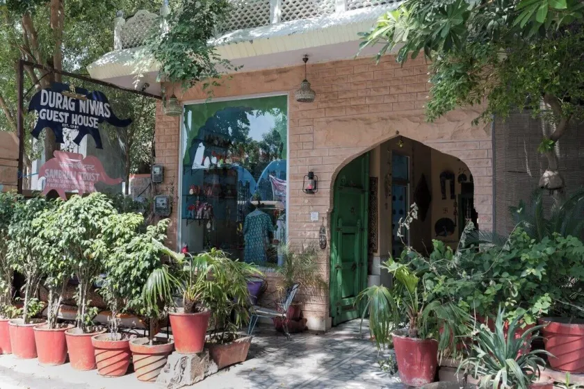 Durag Niwas Guest House - Image 1