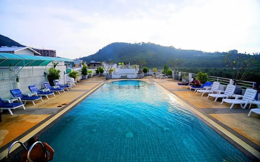 Arita Hotel Patong - Image 1
