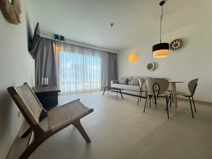 Hotel Coral Cotillo Reef - Image 1