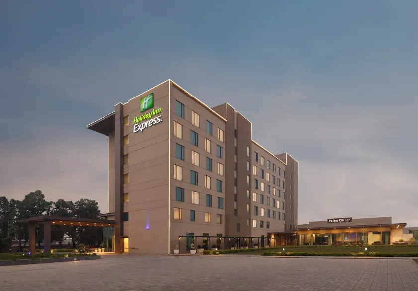 Holiday Inn Express Kolkata Airport by IHG - Image 1
