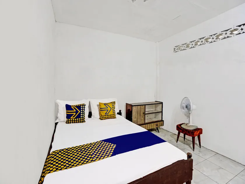 Hotel O Sidomulyo Kost Syariah - Image 1