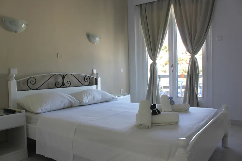 Syros Holidays - Image 1