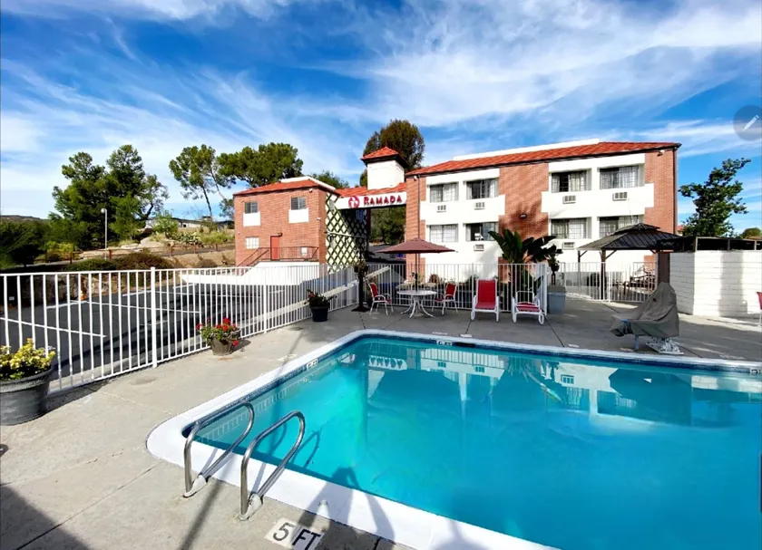 Ramada by Wyndham San Diego Poway Miramar - Image 1