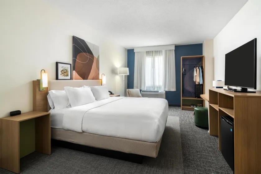 Spark by Hilton Palatine Arlington Heights - Image 1