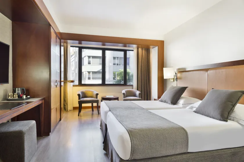 Hotel Balmoral - Image 1