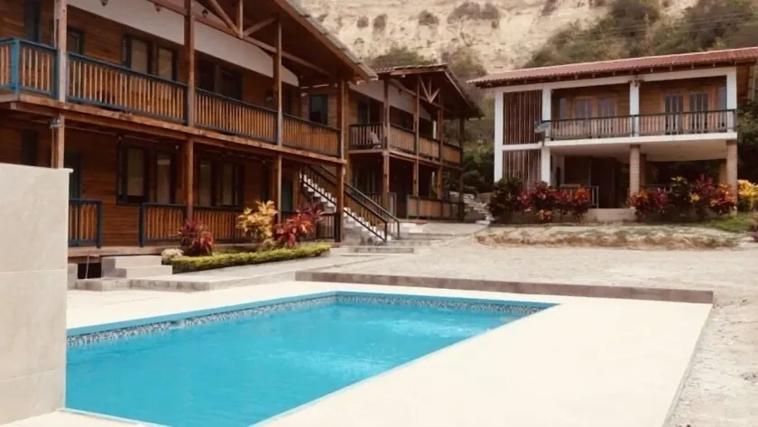 Canoa South Beach - Image 1