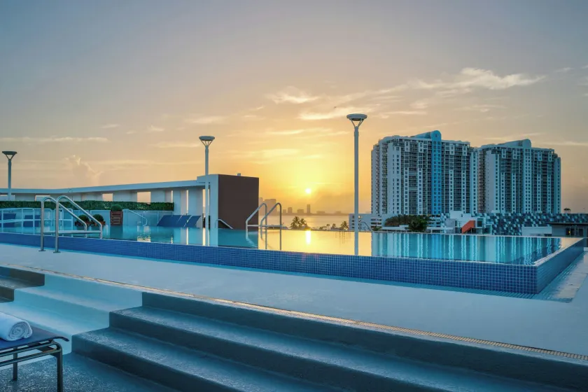 Residence Inn by Marriott Miami Beach South Beach - Image 1