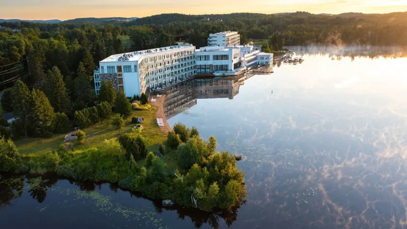Estérel Resort - Image 1