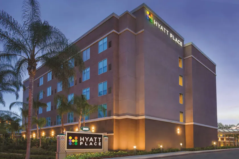 Hyatt Place at Anaheim Resort / Convention Center - Image 1