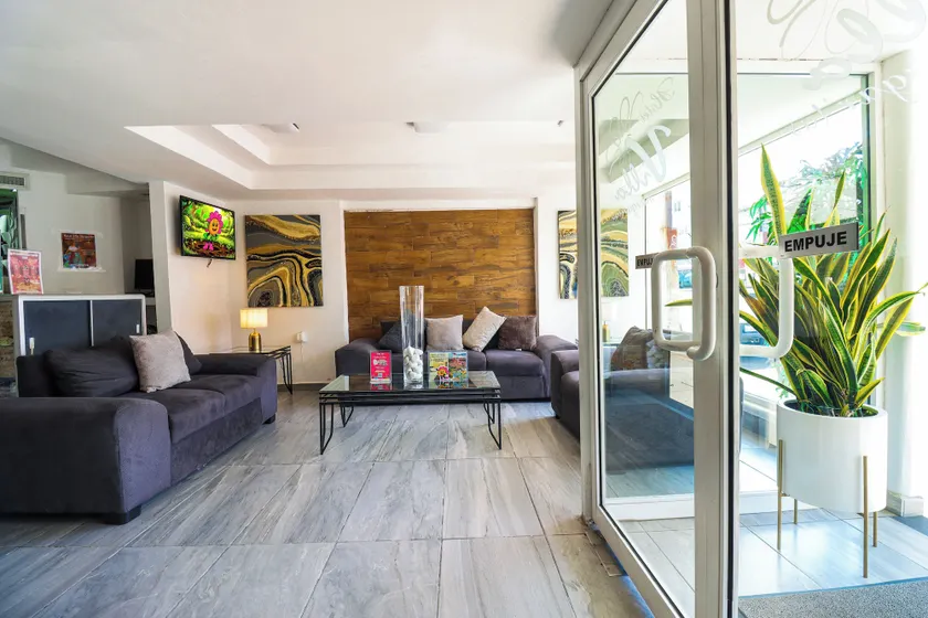 HOTEL VILLA MARGARITAS - Image 1