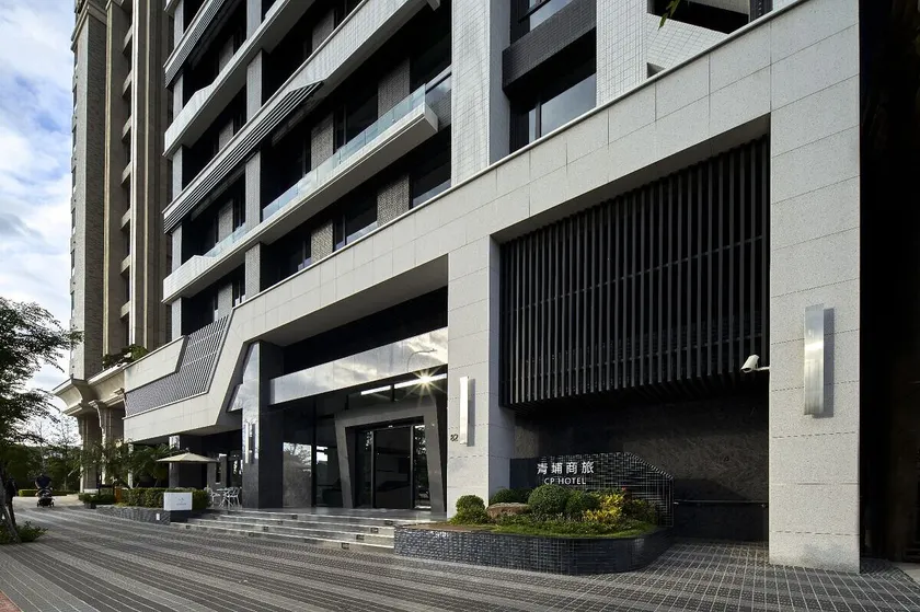 CP Hotel - Image 1