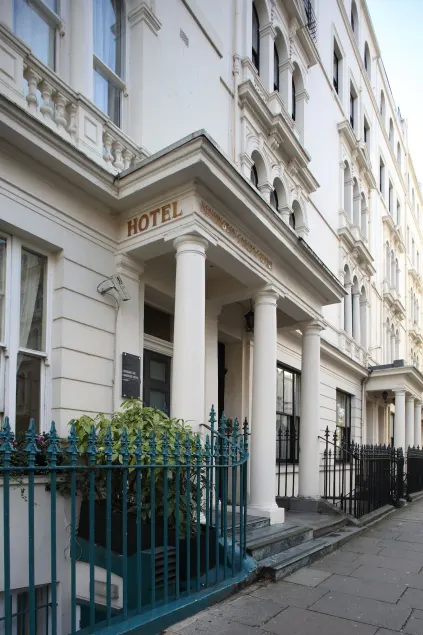 Kensington Gardens Hotel - Image 1