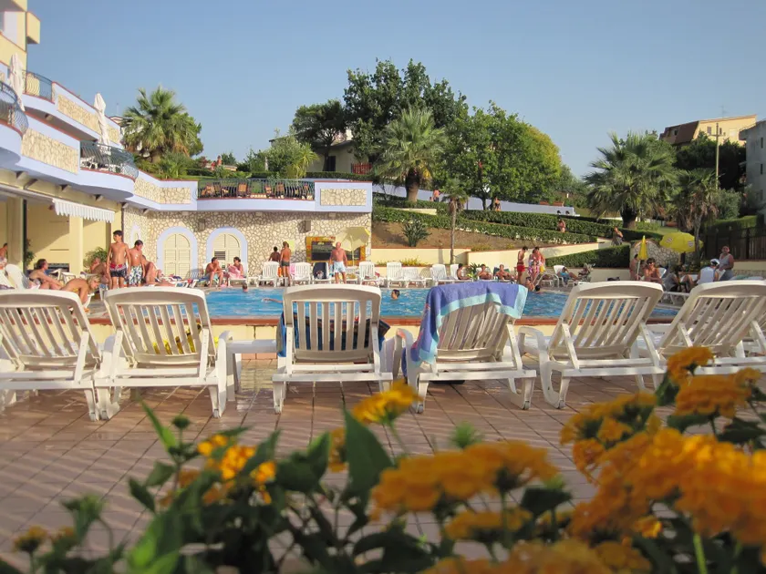 Panorama Residence - Image 1
