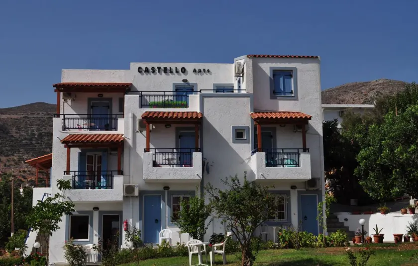 Castello Apartments - Image 1