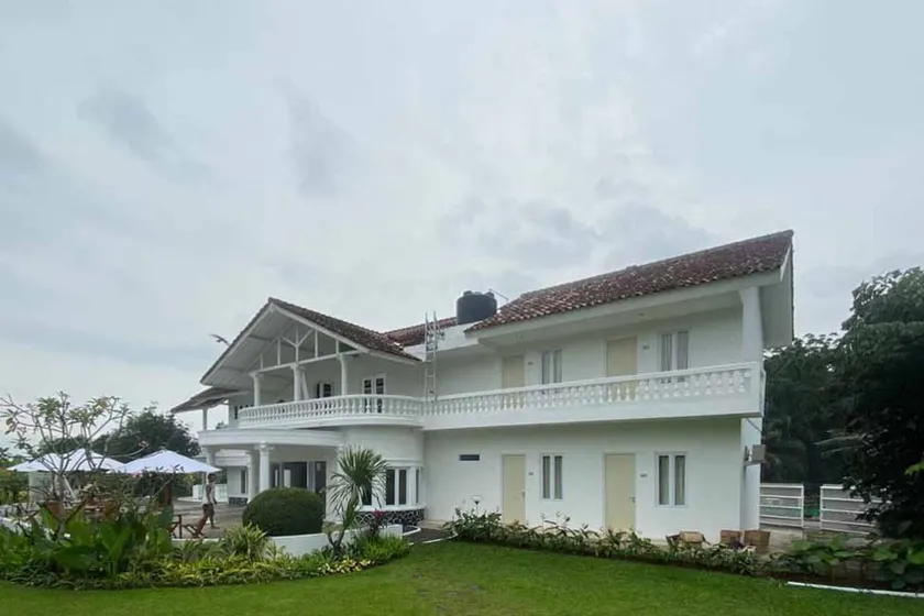 RedDoorz Plus @ Megamendung Puncak 2 - Image 1