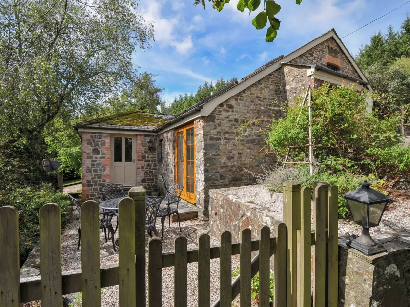 Shipload Cottage - Image 1