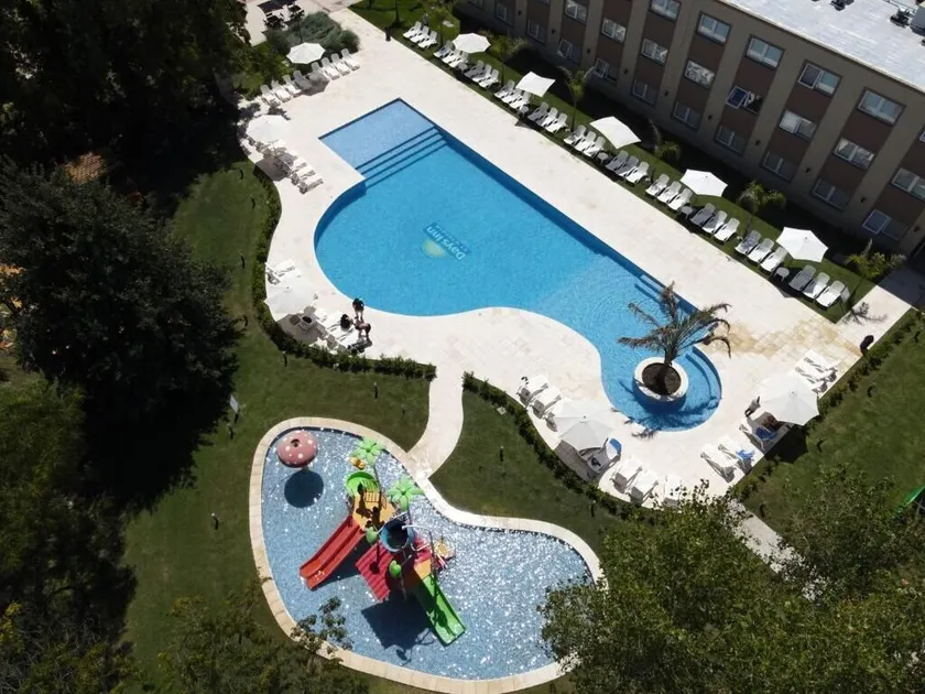 Days Inn Zarate - Image 1