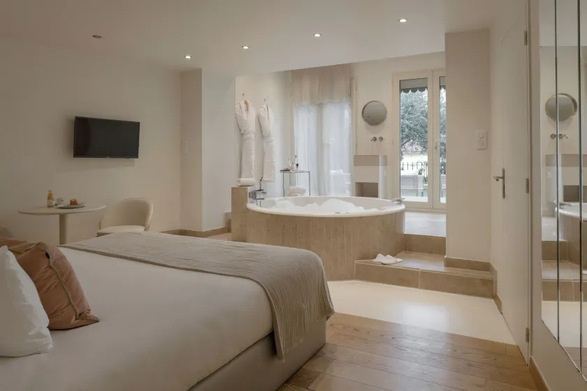MiHotel Lyon - Image 1