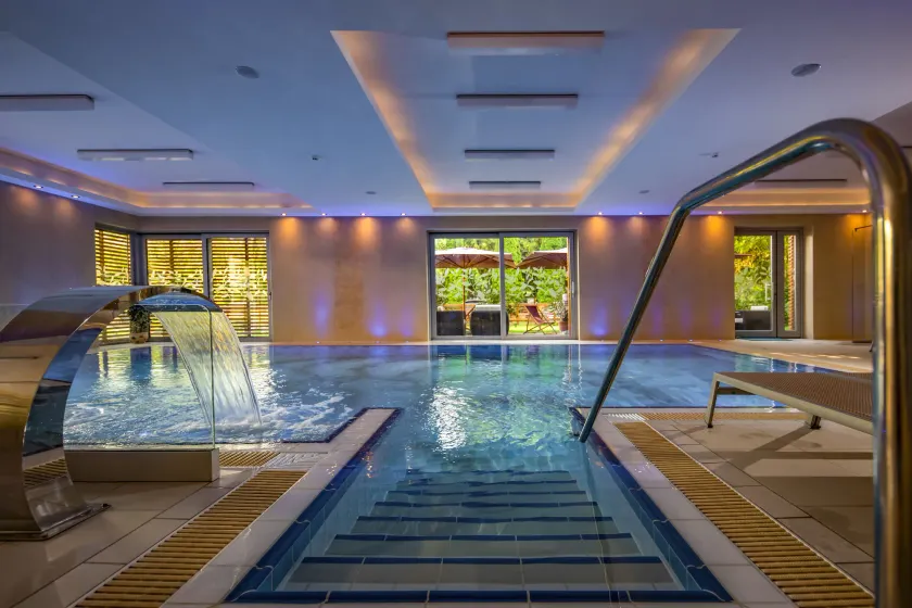 Betekints Wellness Hotel - Image 1
