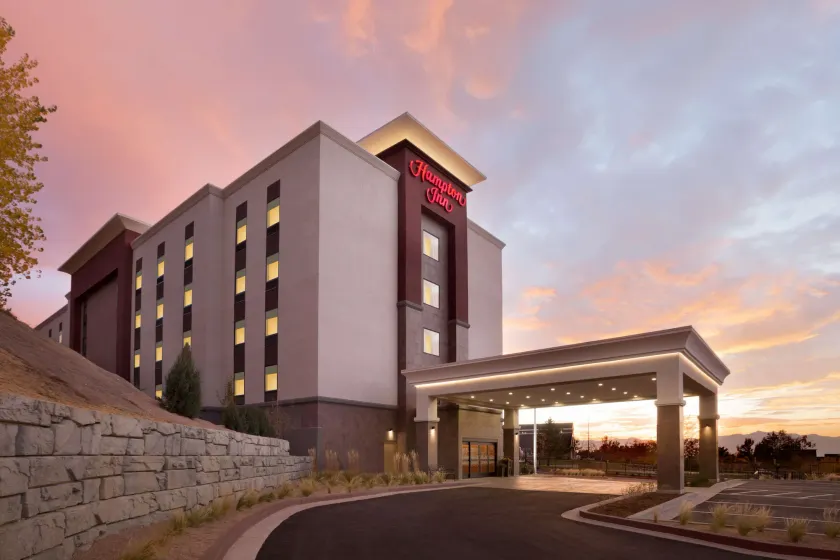 Hampton Inn Salt Lake City Cottonwood UT - Image 1