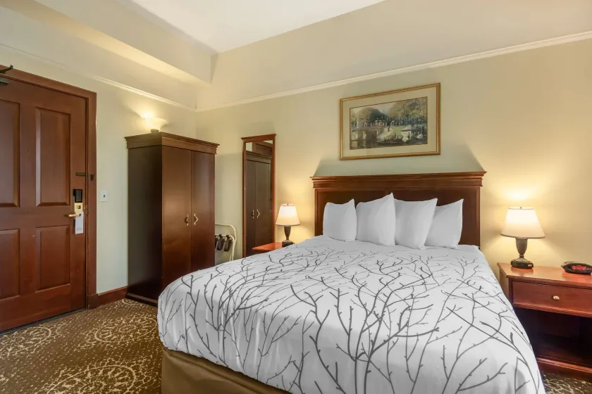 Best Western Plus Pioneer Square Hotel Downtown - Image 1