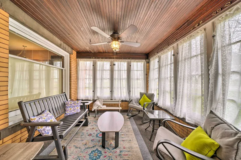 Classy Colonial House w/ Furnished Sunroom! - Image 1