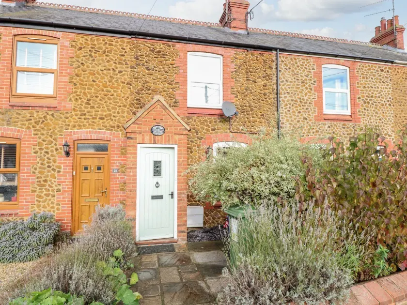 Bay Tree Cottage - Image 1