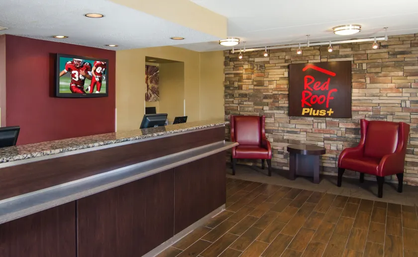 Red Roof Inn PLUS+ Baltimore-Washington DC/BWI Airport - Image 1