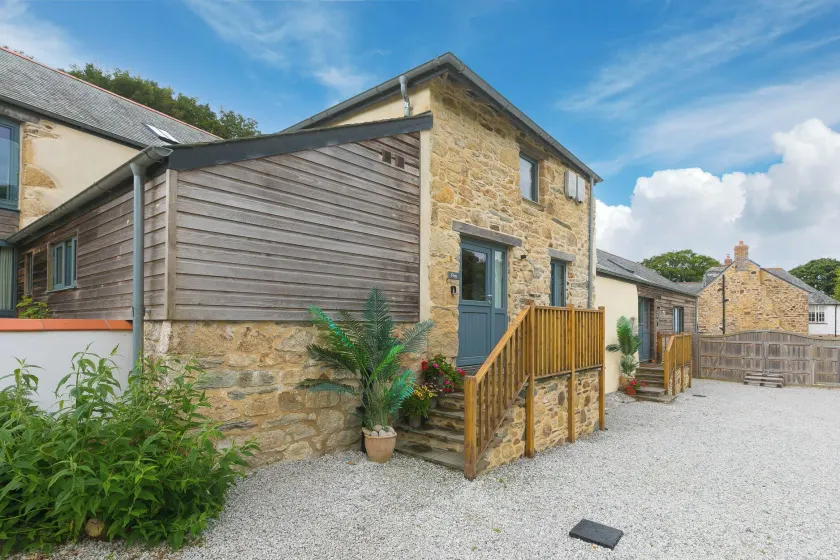 Carines Barns - Pen - Image 1