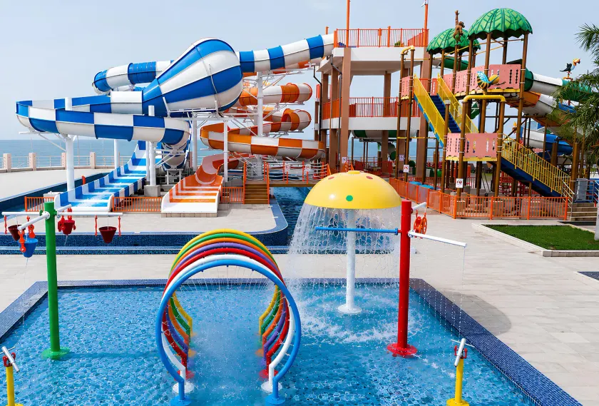 Radisson Blu Hotel & Resort, Sohar - Image 1