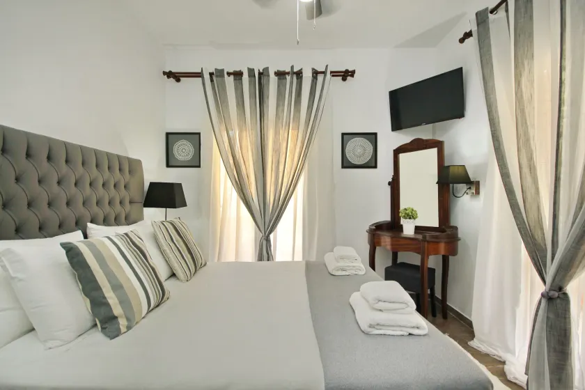 Aloe Luxury Apartments - Image 1