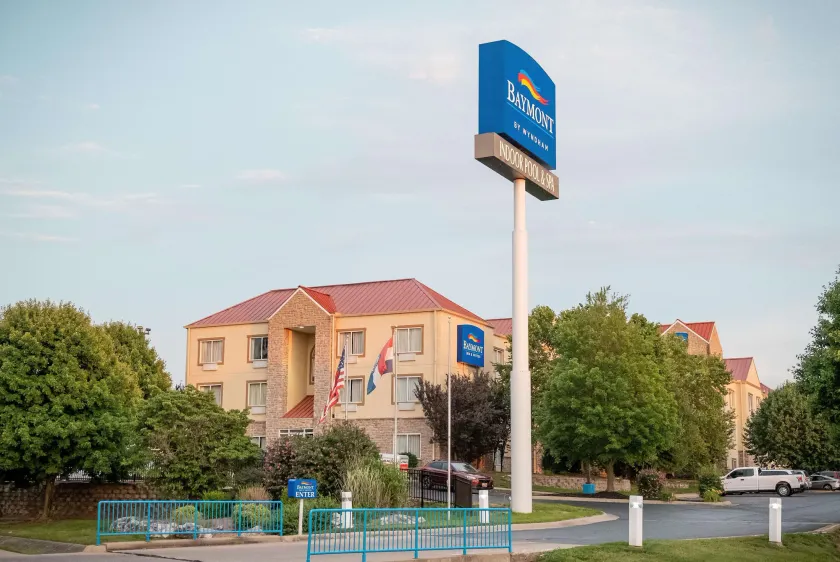 Baymont by Wyndham Springfield I-44 - Image 1