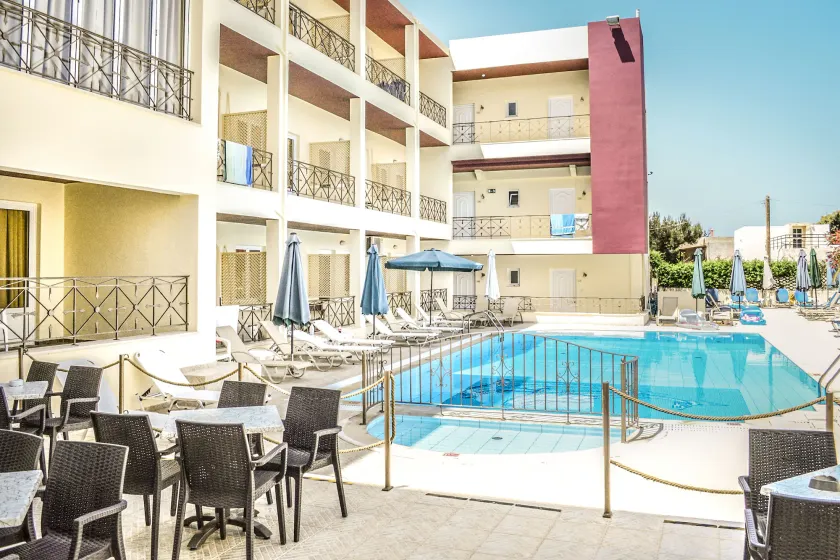 Alexandros Hotel - Image 1