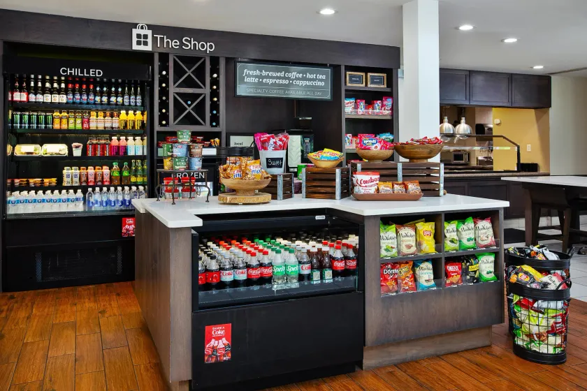 Hilton Garden Inn Chesapeake/Greenbrier - Image 1