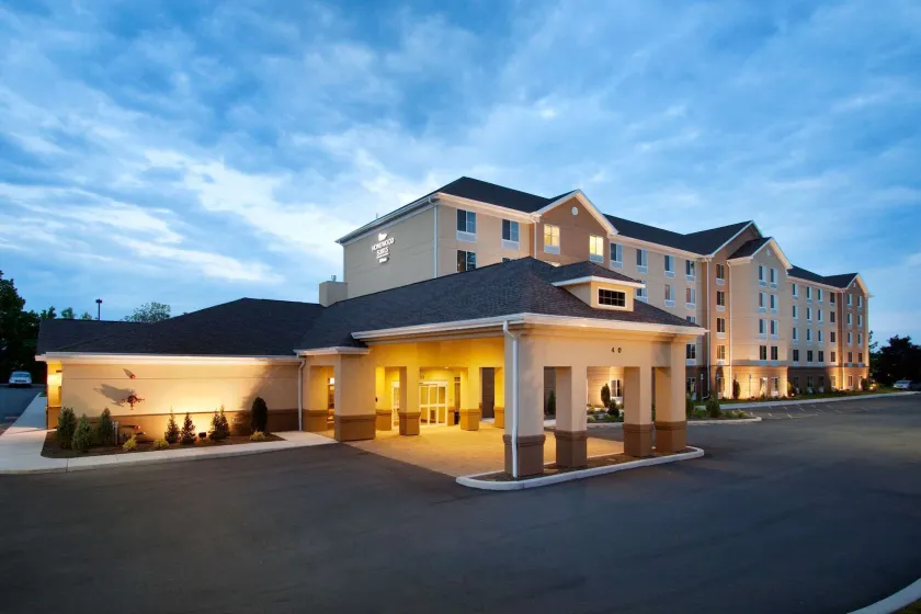 Homewood Suites by Hilton Rochester/Greece, NY - Image 1