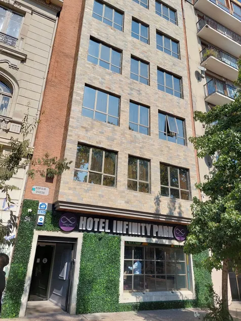 Infinity Park Hotel - Image 1