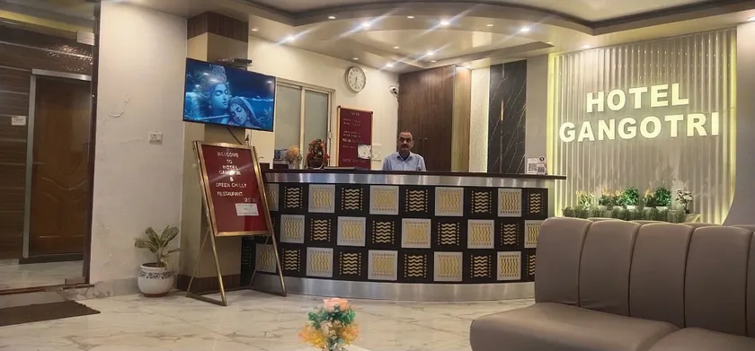 Hotel Gangotri - Reception