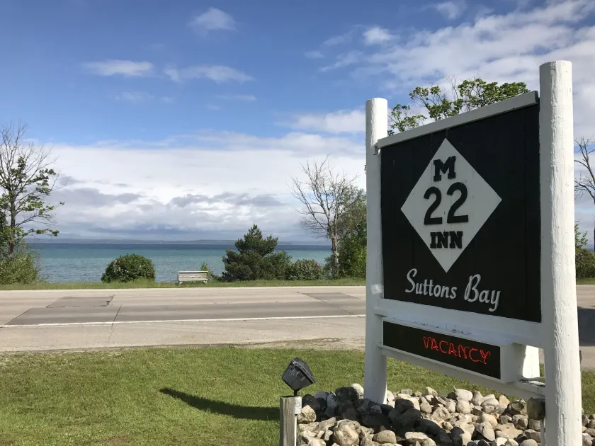 M-22 Inn Suttons Bay - Image 1