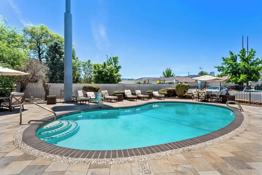 Best Western Miners Inn Yreka - Image 1