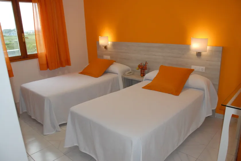 Hotel Playa de las Catedrales - Image 1