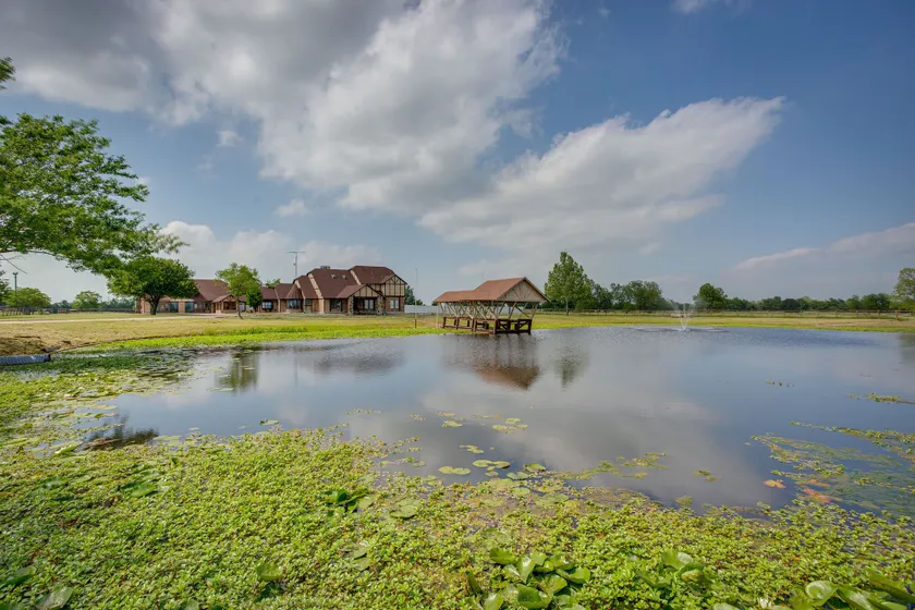 Outdoor Pool & Lake: Massive Texas Ranch Villa! - Image 1