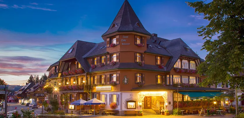Hotel Schwarzwaldhof - Image 1