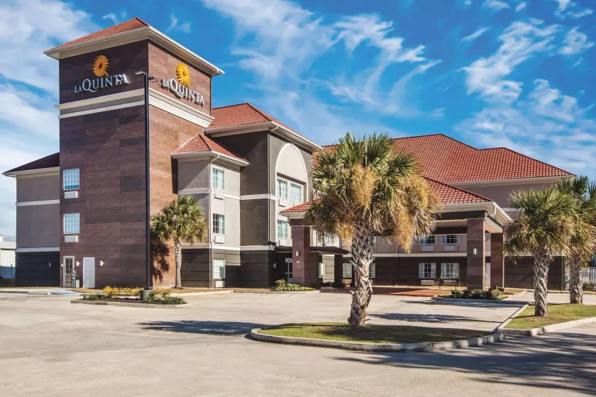 La Quinta by Wyndham Walker - Denham Springs - Image 1