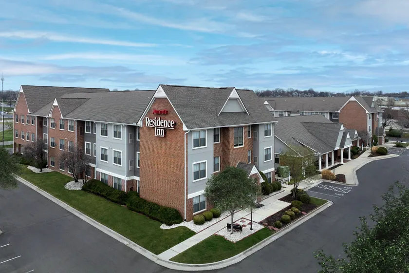 Residence Inn Kansas City Overland Park - Image 1