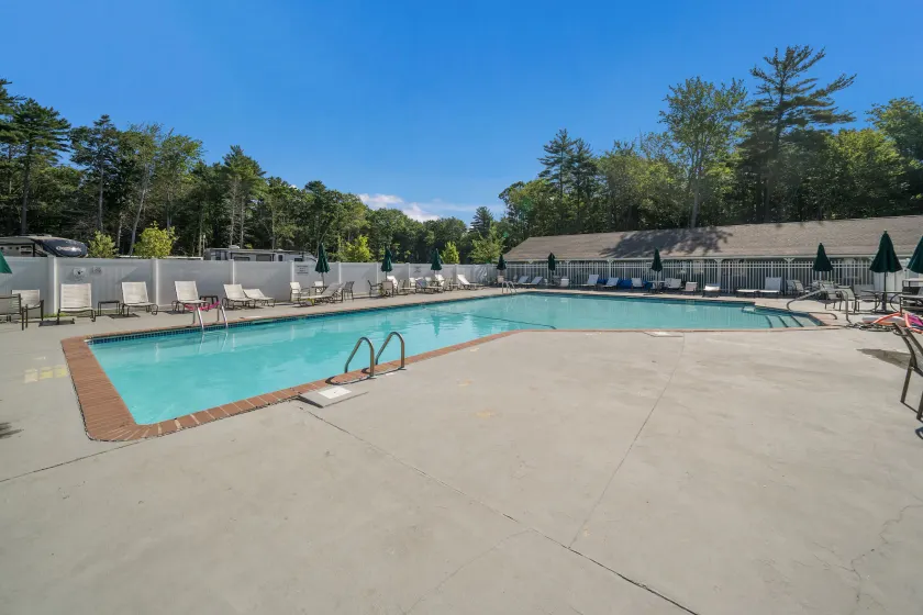 Moody Beach Camping Resort Wheelchair Accessible Cottage - Image 1