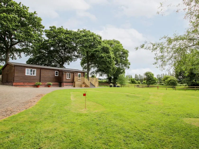 The Log Cabin - Image 1