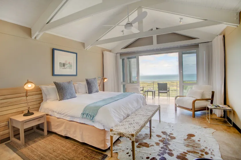 Abalone Guest Lodge - Image 1