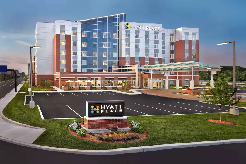 Hyatt Place Warwick / Providence Airport - Image 1