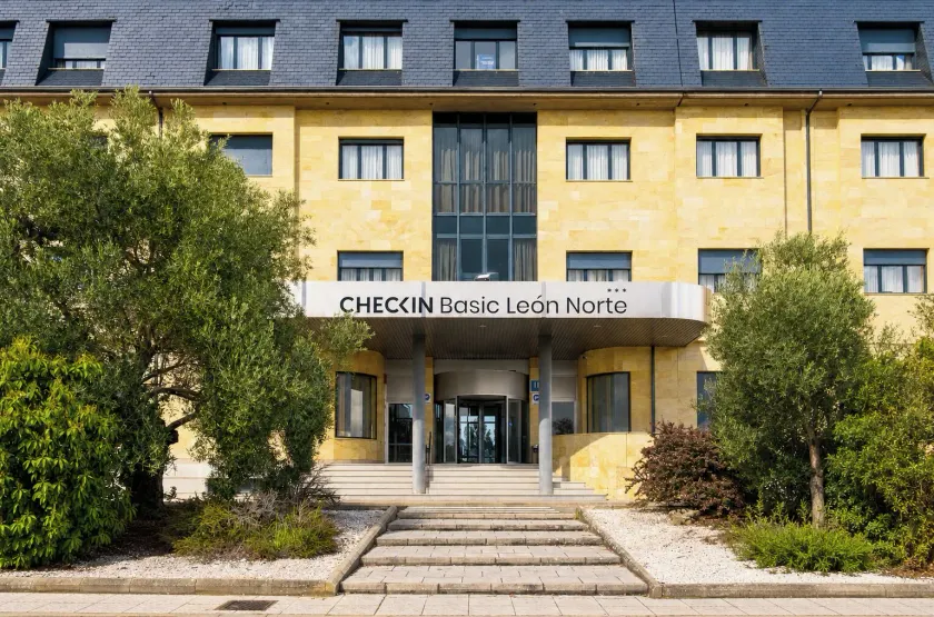 Checkin Basic León Norte - Image 1